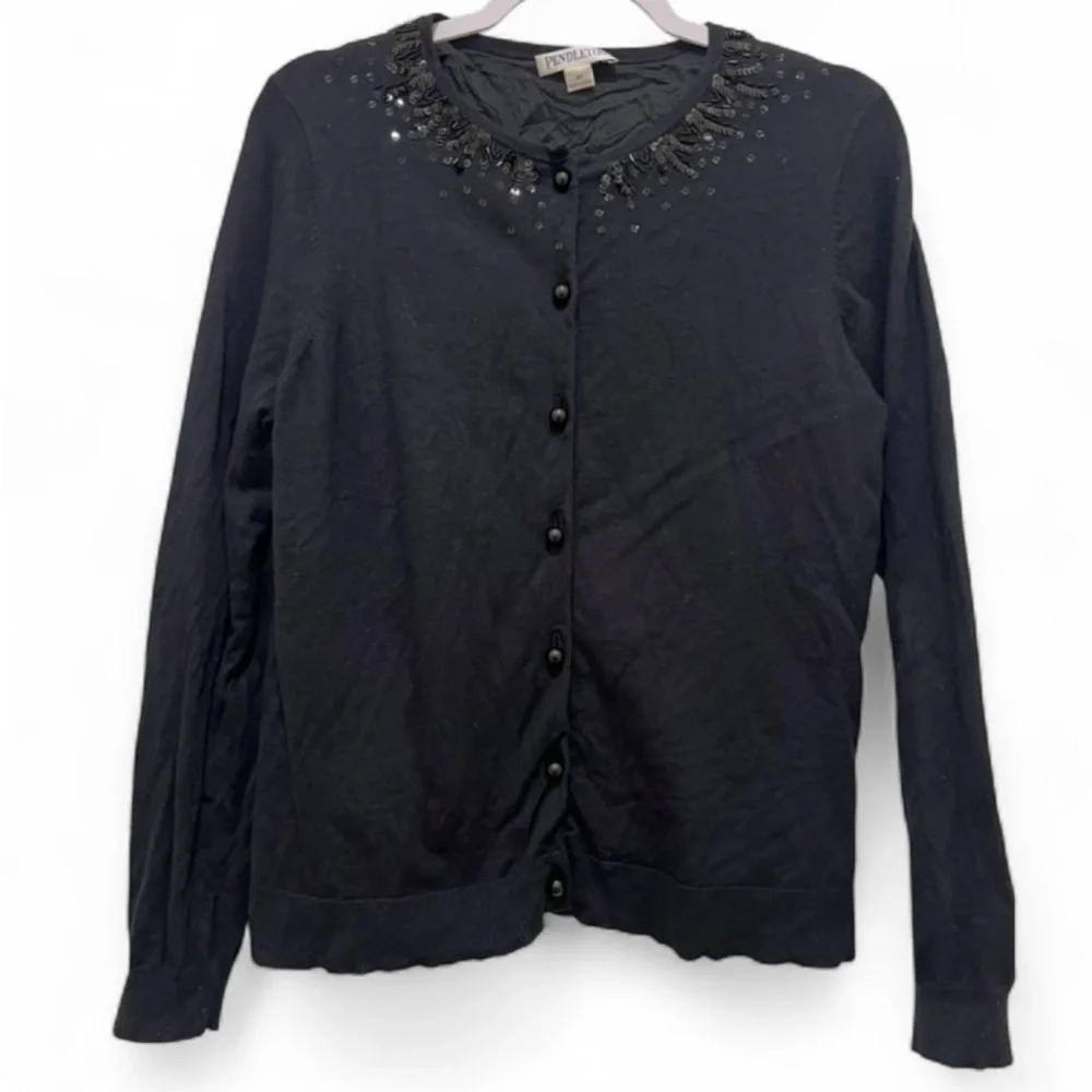 Vintage Pendleton women’s Medium long sleeve button up lined black silk cardigan